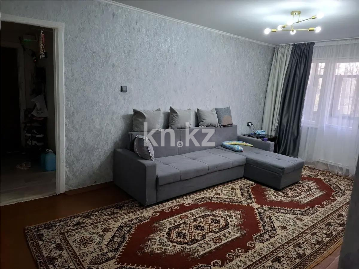 Продажа 3-комнатной квартиры, 58.5 м², мкр-н 10, дом  15 - Продажа квартир в Алматы фото 1 из 5