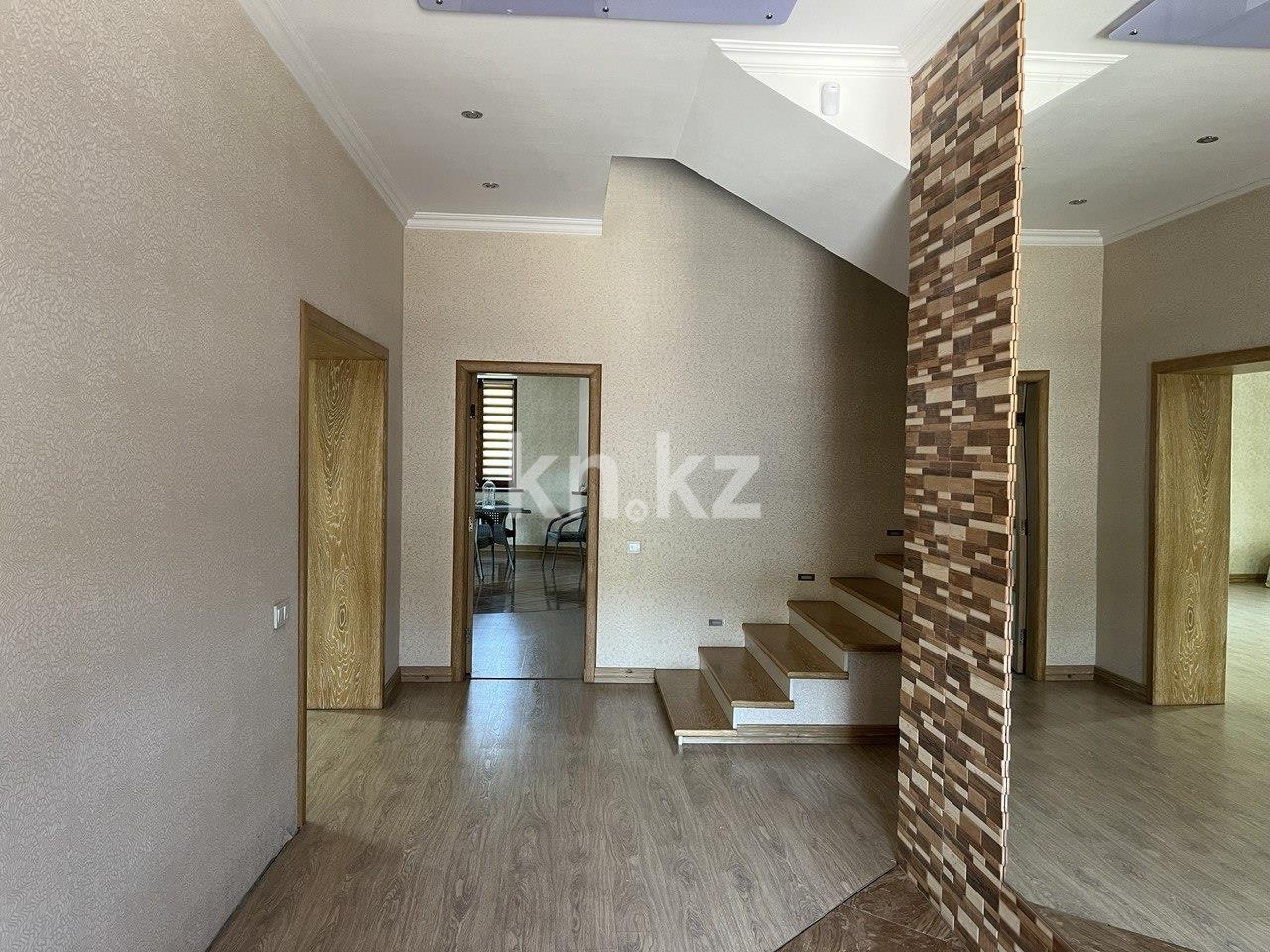 Продажа 8-комнатного дома, 478 м², ул. Жанибекова в Караганде - фото 21