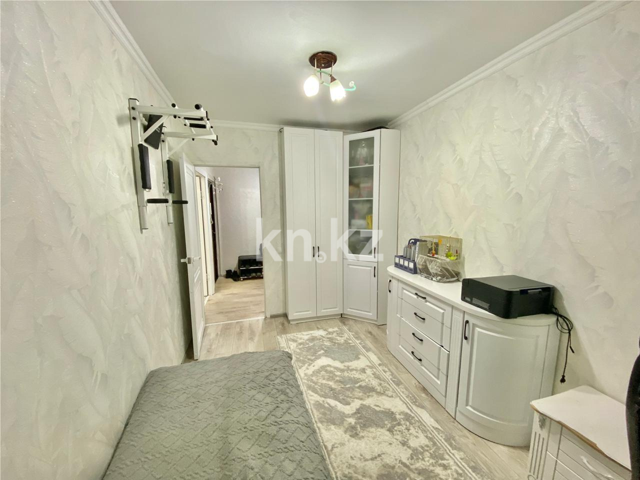 Продажа 4-комнатной квартиры, 76 м², ул. Университетская, дом  17/2 - Продажа квартир в Караганде фото 17 из 19