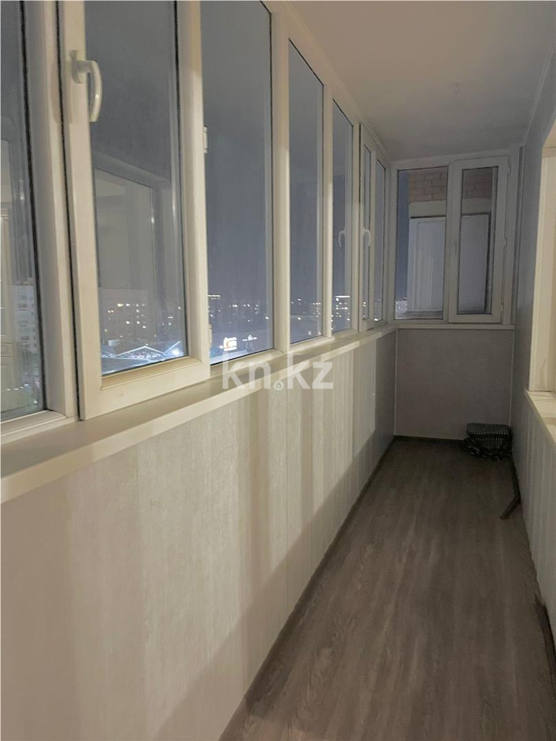 Продажа 3-комнатной квартиры, 100 м², пр. Шахтеров в Караганде - фото 18