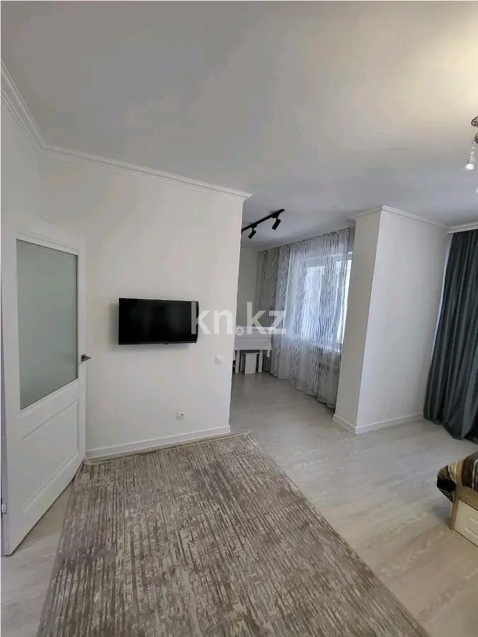 Продажа 1-комнатной квартиры, 35.5 м², пр. Кабанбай батыра, дом  48/5 - Продажа квартир в Астане без посредников фото 1 из 4