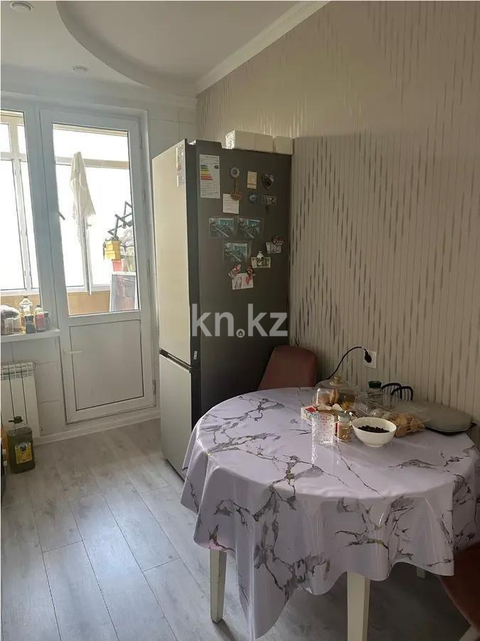 Продажа 2-комнатной квартиры, 52 м², ул. Аносова, дом  41 в Алматы - фото 2