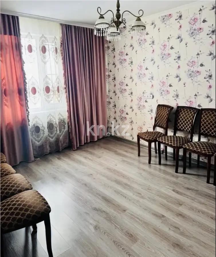 Продажа 3-комнатной квартиры, 90 м², пр. Шахтеров, дом  52 в Караганде