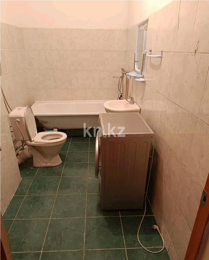 Продажа 1-комнатной квартиры, 63 м², ул. Жуалы, дом  13 в Алматы - фото 4