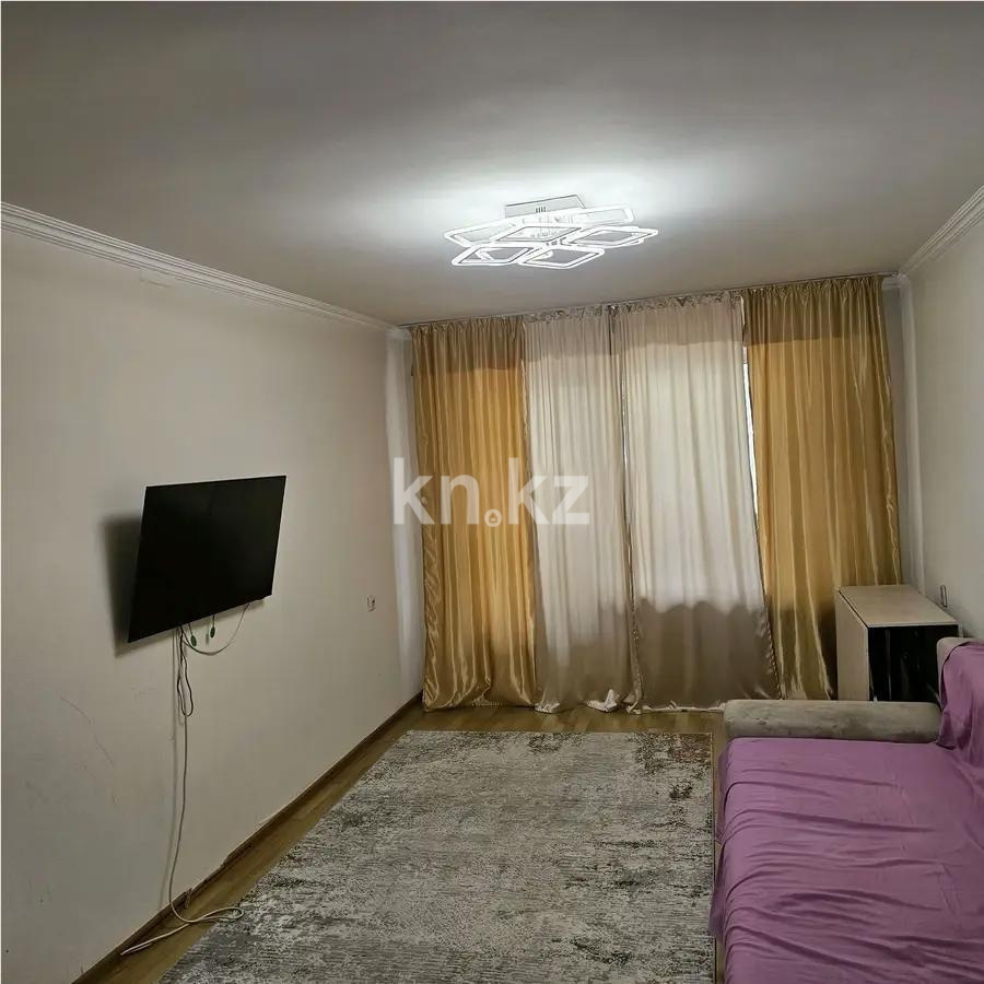 Продажа 2-комнатной квартиры, 45 м², ул. Жандосова, дом  186 в Алматы - фото 2