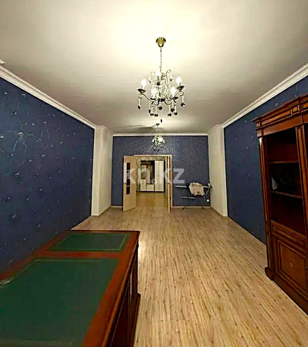 Продажа 5-комнатной квартиры, 152 м², ул. Баянауыл, дом  1 - Центр города, Золотой квадрат, район Школы-гимназии №31 - Продажа квартир в Астане фото 26 из 38