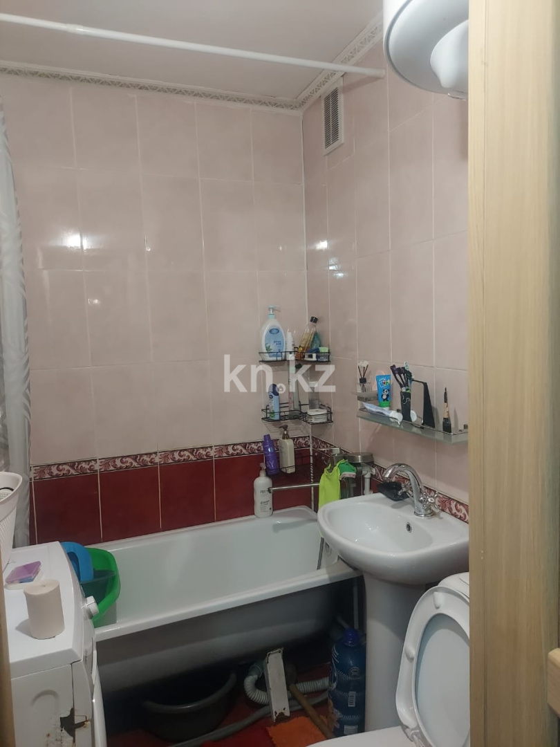 Продажа 2-комнатной квартиры, 43.8 м² - Продажа квартир в Караганде - страница 2 фото 11 из 13