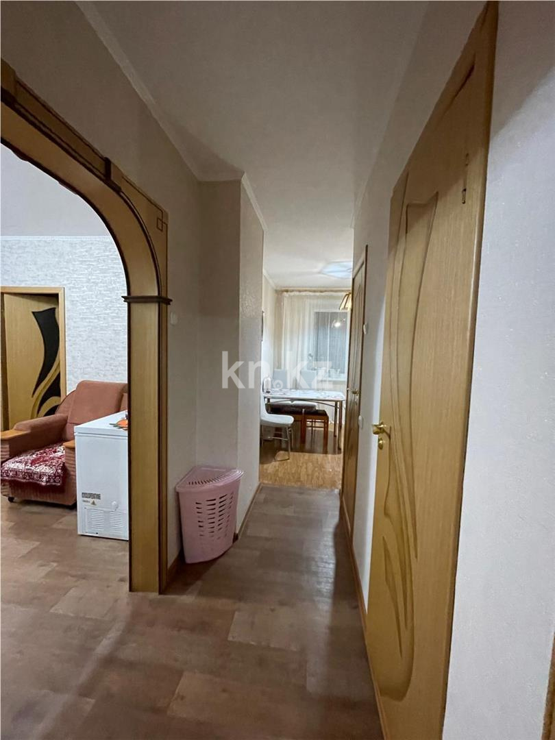 Продажа 3-комнатной квартиры, 63 м², мкр-н Гульдер-1 в Караганде - фото 16