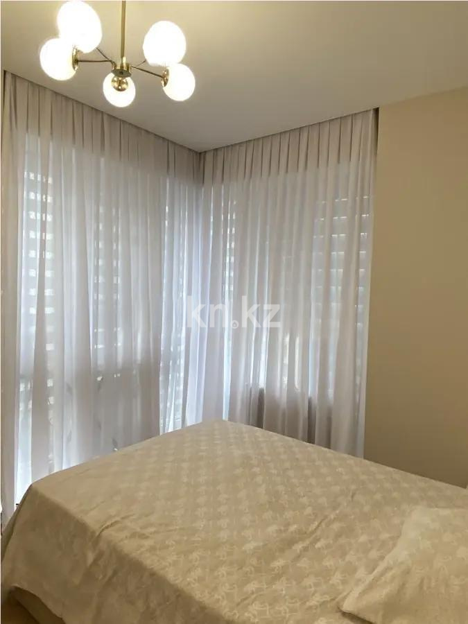 Продажа 3-комнатной квартиры, 78 м², пр. Абая, дом  160 в Алматы - фото 2