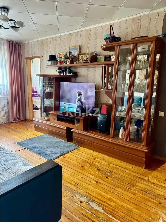 Продажа 3-комнатной квартиры, 62.3 м², ул. Жетбаева, дом  40 - Продажа  трехкомнатных квартир в Алматы с фото фото 1 из 6