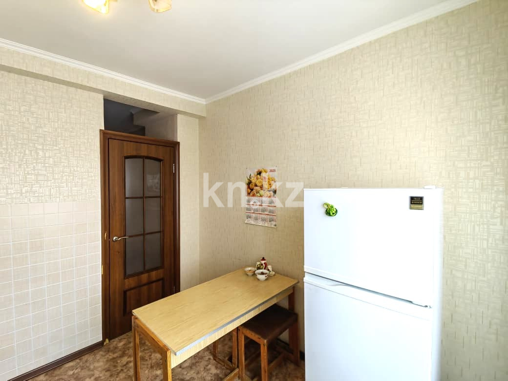 Продажа 3-комнатной квартиры, 65 м² - Продажа  трехкомнатных квартир в Караганде на Юго-Востоке фото 5 из 33