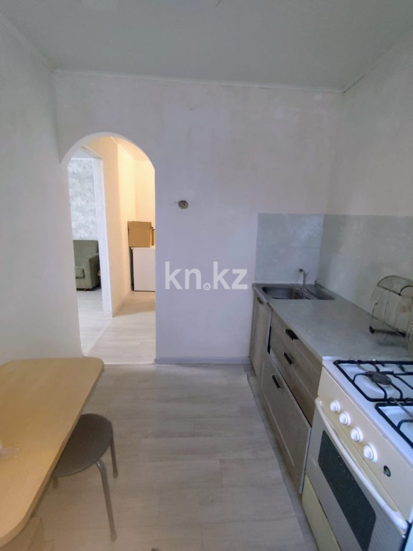 Продажа 1-комнатной квартиры, 32 м², ул. Гагарина - Продажа и аренда недвижимости в Уральске фото 4 из 6