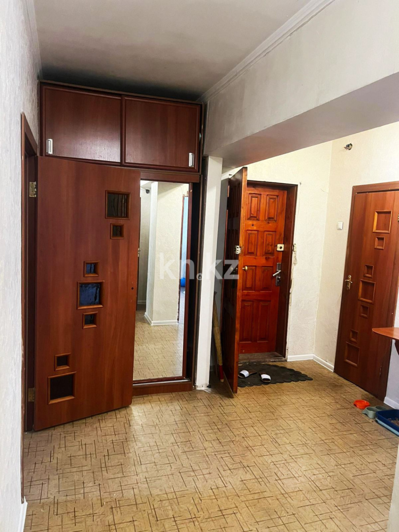 Продажа 3-комнатной квартиры, 37.7 м², ул. Бекмаханова - Продажа квартир в Алматы фото 2 из 17