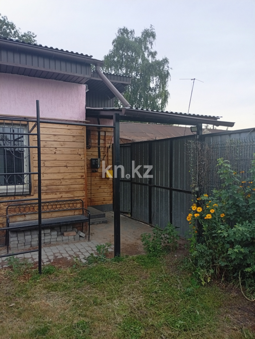 Продажа 3-комнатного дома, 72 м² в Алматы