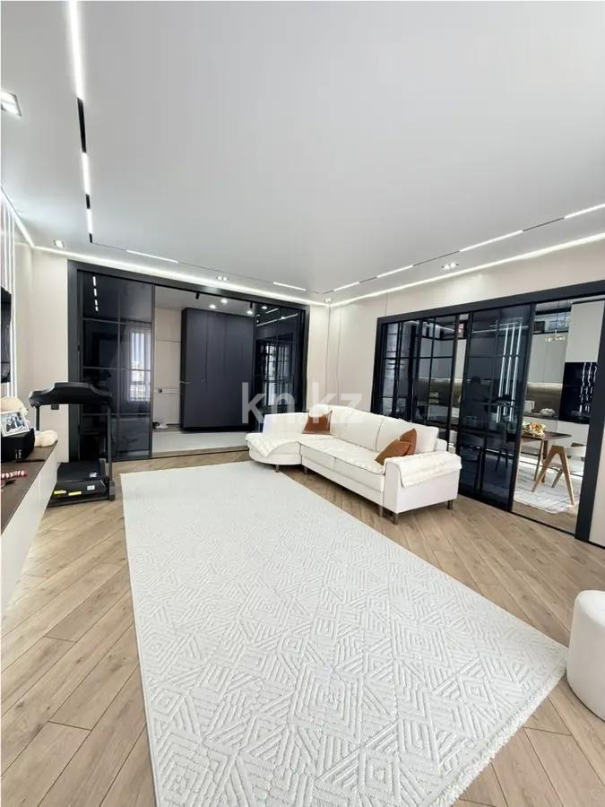 Продажа 4-комнатной квартиры, 130 м² в Астане