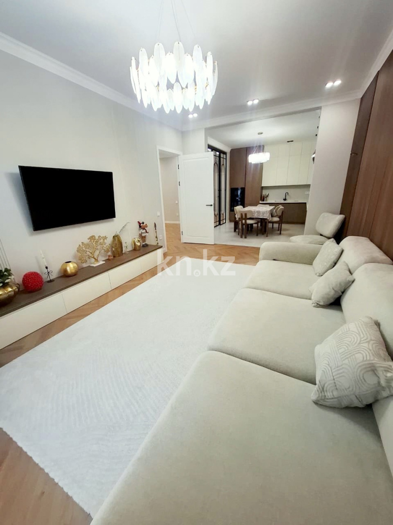 Продажа 4-комнатной квартиры, 160 м² в Алматы