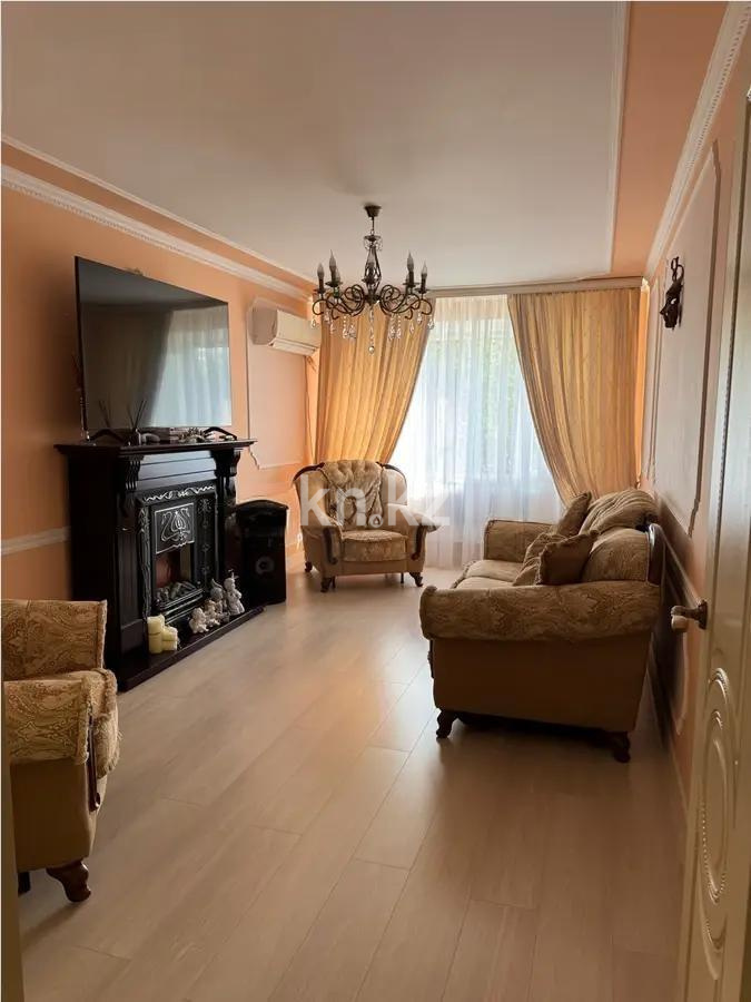 Продажа 3-комнатной квартиры, 90 м², мкр-н 8, дом  126 - Продажа  трехкомнатных квартир в Темиртау фото 1 из 9