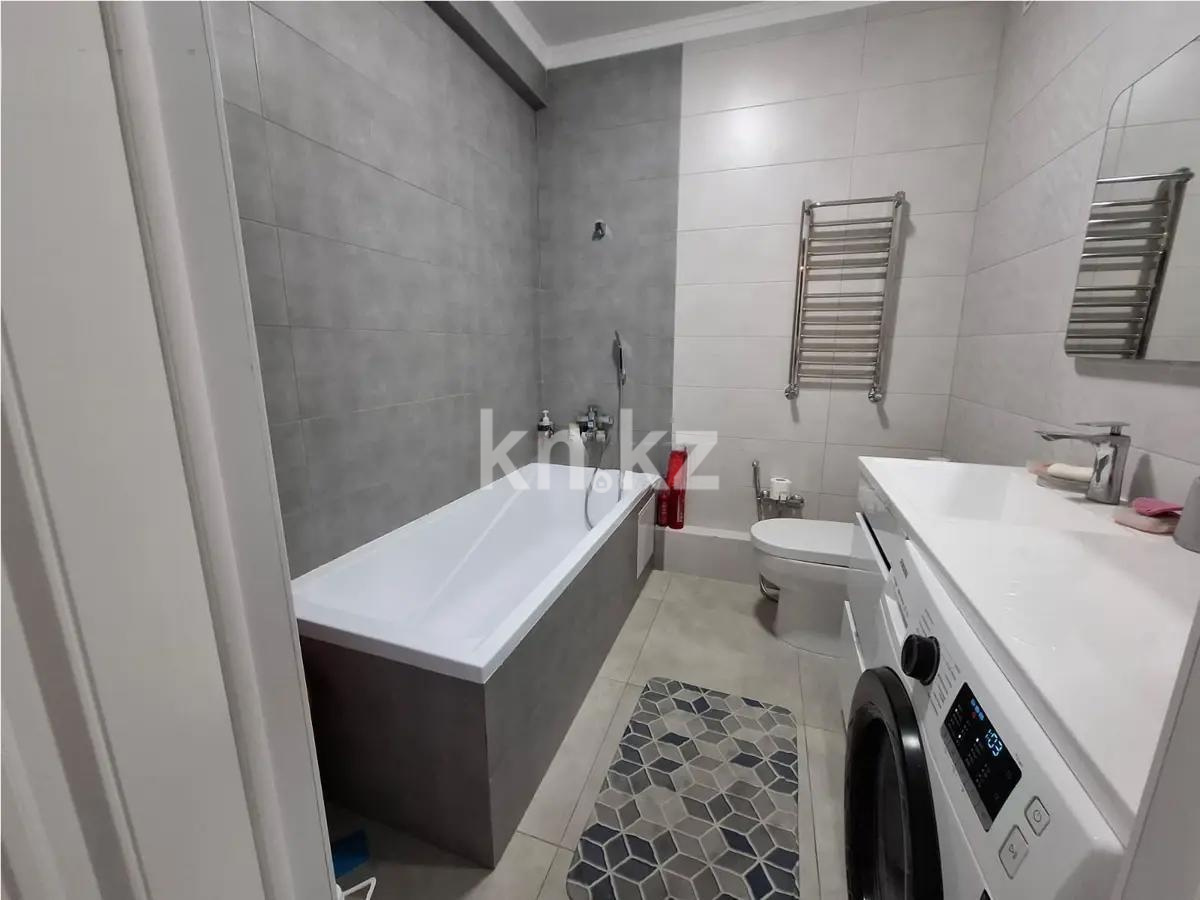 Продажа 2-комнатной квартиры, 71 м², ул. Толе би, дом  285/8 в Алматы - фото 3