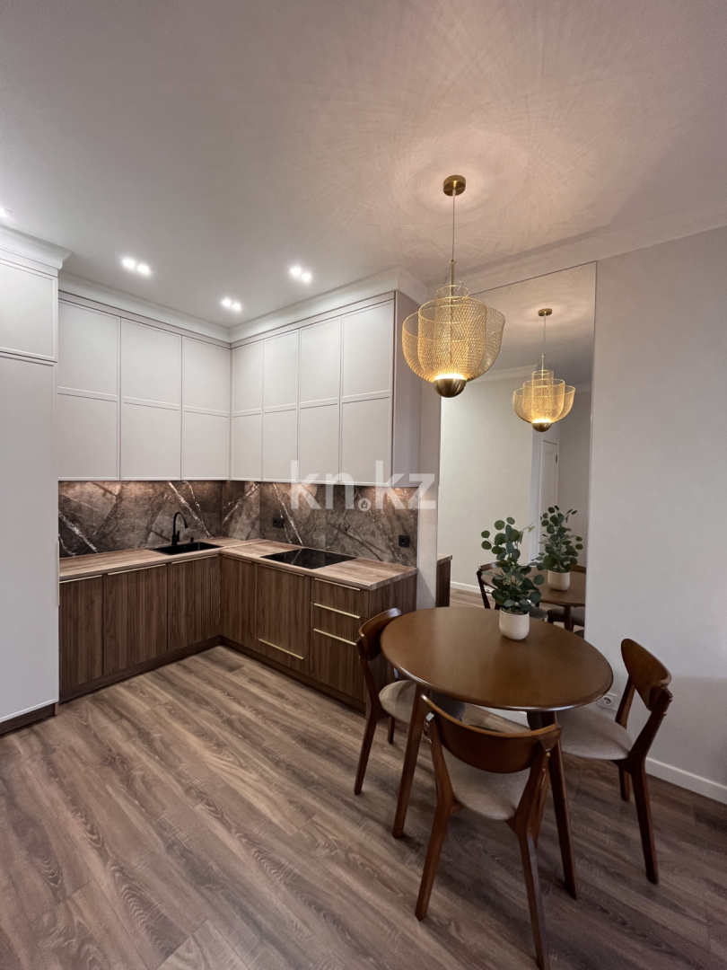 Продажа 2-комнатной квартиры, 50 м², ул. Ашимова, дом  13 в Караганде - фото 3