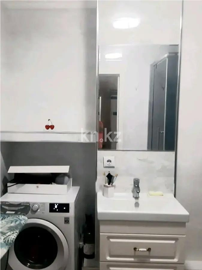 Продажа 2-комнатной квартиры, 48 м², ул. Торайгырова, дом  21/1 в Алматы - фото 2