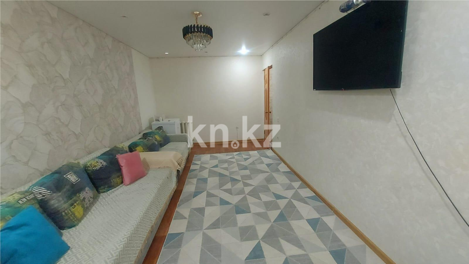 Продажа 2-комнатной квартиры, 49 м², мкр-н 12 - Продажа квартир в Караганде фото 2 из 10