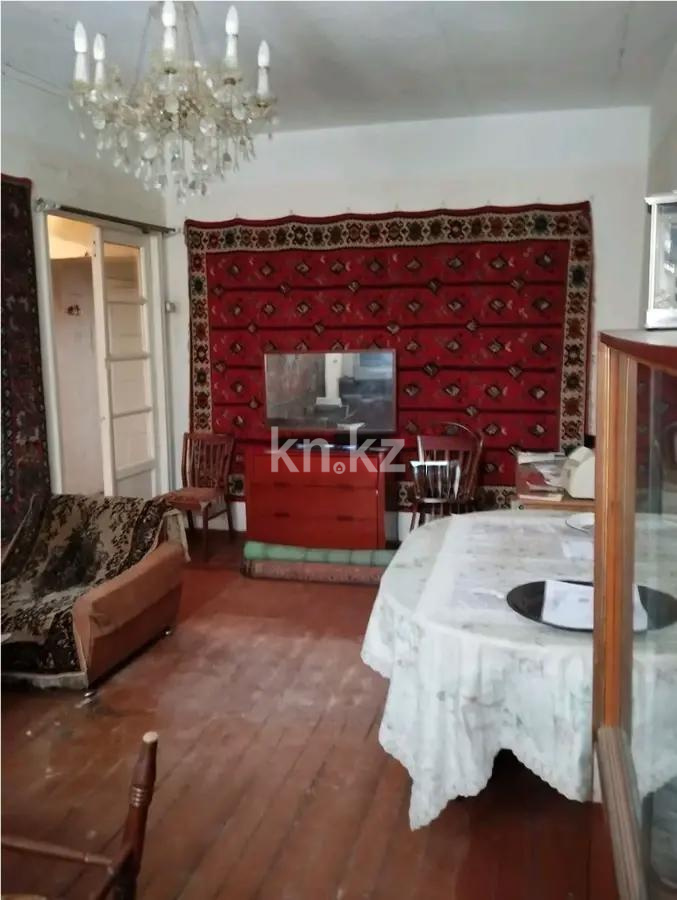 Продажа 3-комнатной квартиры, 72 м², пр. Бухар-жырау, дом  46 - Продажа  трехкомнатных квартир в Караганде без посредников с фото фото 1 из 7