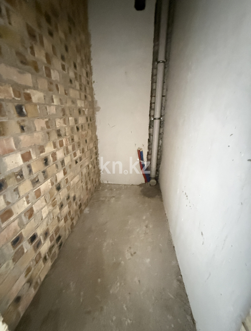 Продажа 4-комнатной квартиры, 110 м² - Продажа четырехкомнатных квартир в Казахстане - страница 3 фото 18 из 36