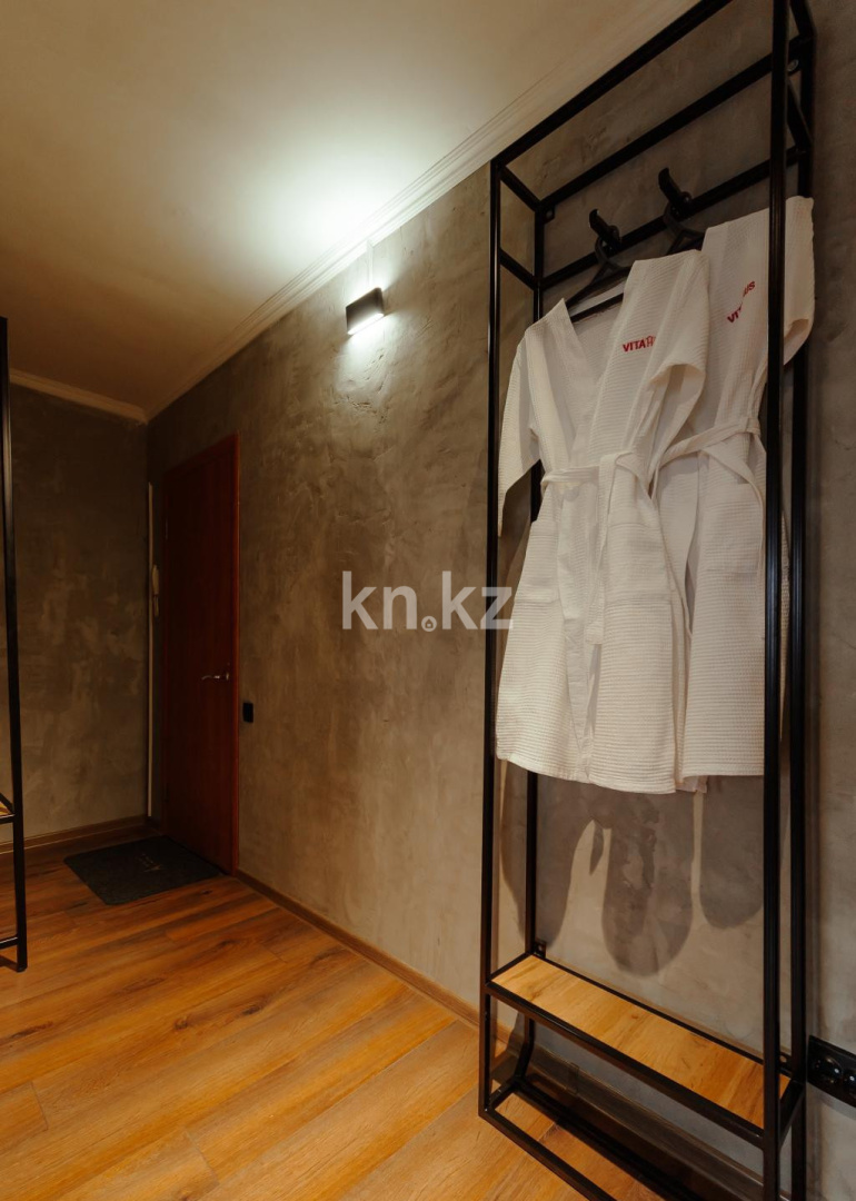 Аренда 1-комнатной квартиры посуточно, 1 м², ул. Назарбаева, дом  130 - Аренда квартир посуточно в Петропавловске фото 15 из 20