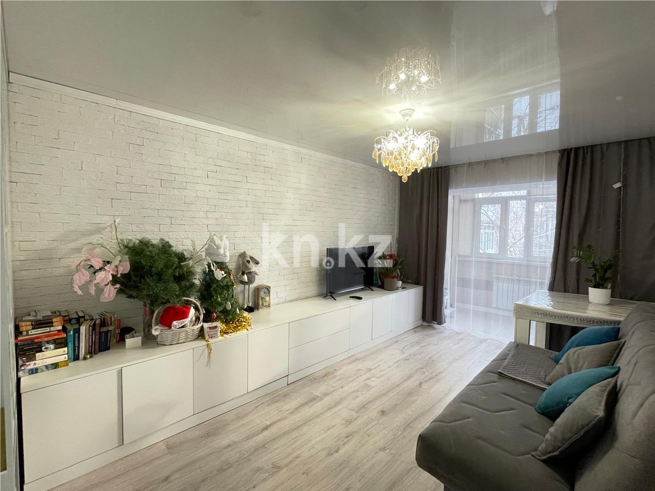 Продажа 3-комнатной квартиры, 50 м², ул. Крылова в Караганде - фото 3