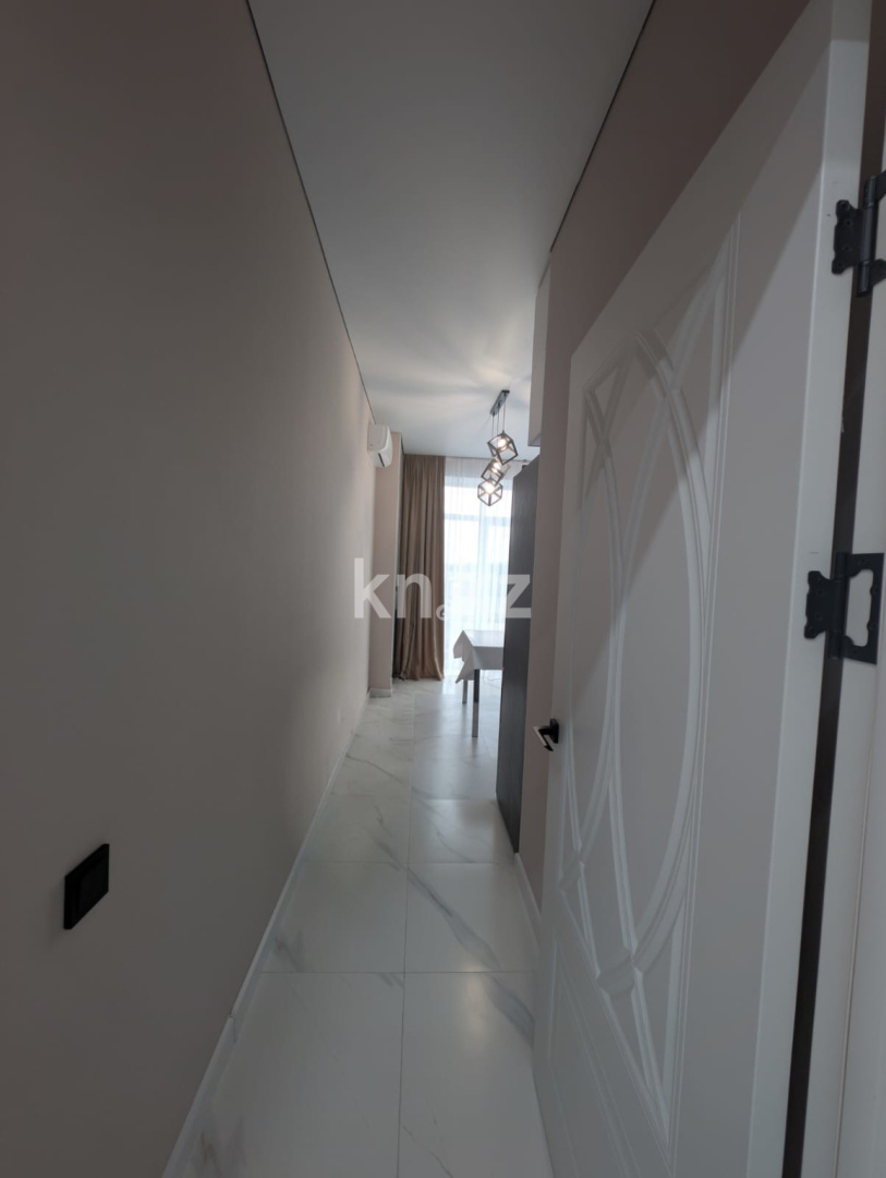 Продажа 3-комнатной квартиры, 100.2 м² - Недвижимость в Уральске фото 6 из 12