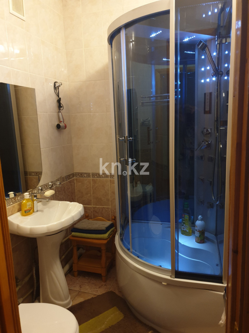 Аренда 2-комнатной квартиры посуточно, 48 м² - Аренда квартир посуточно в Усть-Каменогорске фото 10 из 14
