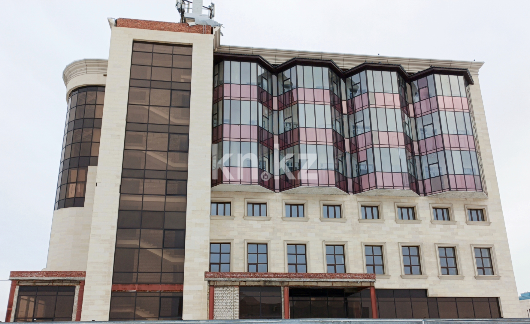 Аренда , пр. Республики, дом  7/6 - Аренда офисных и торговых помещений в Караганде с фото фото 2 из 5