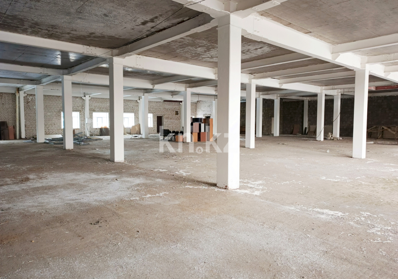 Аренда , пр. Республики, дом  7/6 - Аренда офисных и торговых помещений в Караганде с фото фото 4 из 5