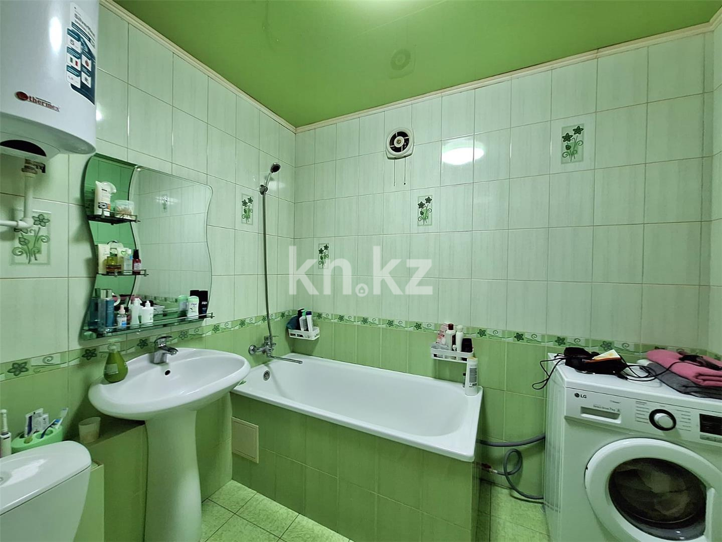 Продажа 3-комнатной квартиры, 62 м², 16 мкр. - Продажа квартир в Казахстане фото 9 из 13