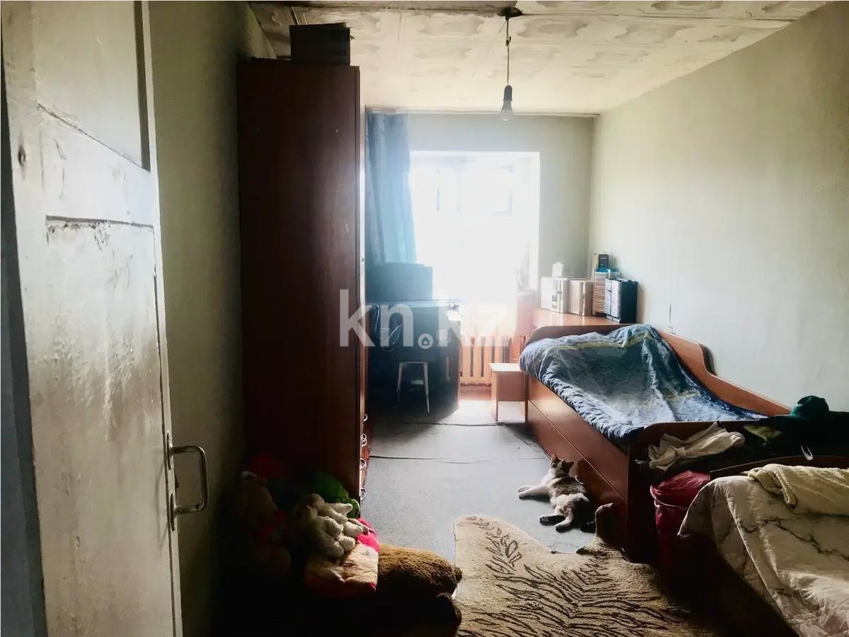 Продажа 3-комнатной квартиры, 59 м², мкр-н 21, дом  18 в Караганде - фото 3