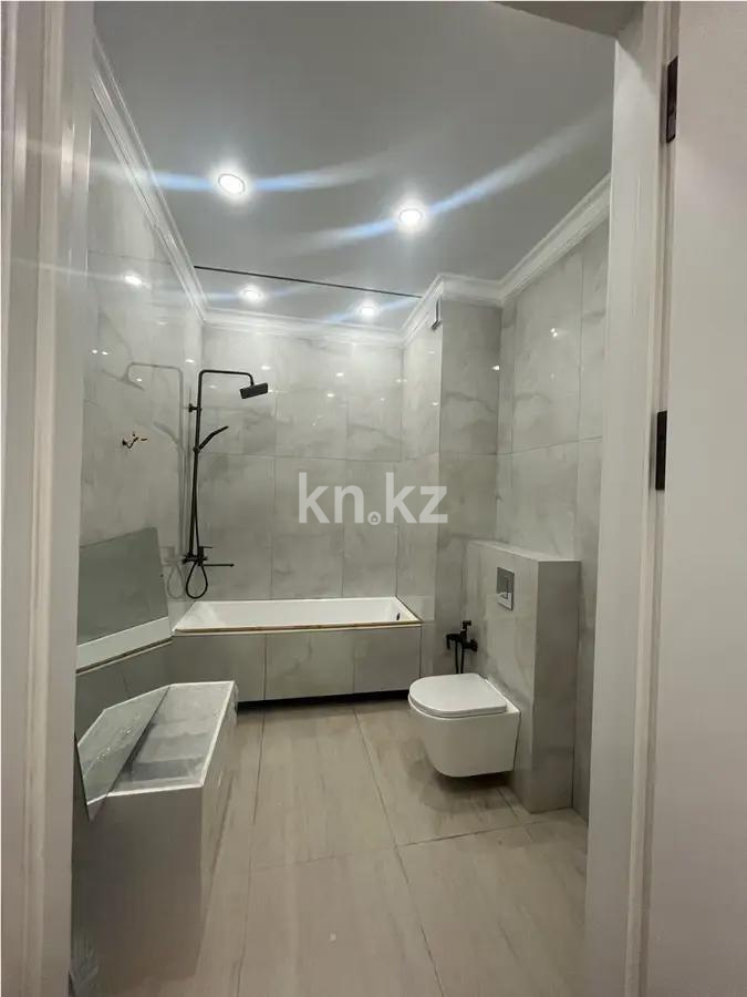 Продажа 3-комнатной квартиры, 67 м², ул. Е-36, дом  4 в Астане - фото 5