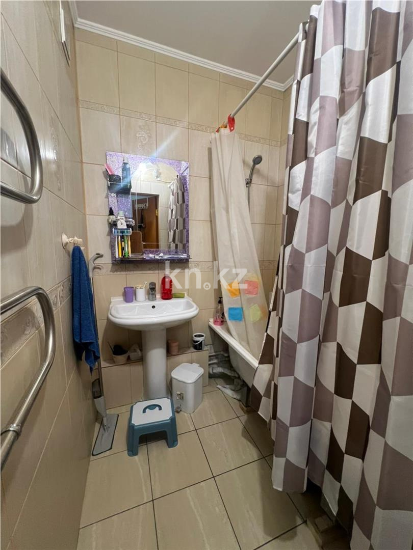 Продажа 2-комнатной квартиры, 57 м², ул. Алиханова - Продажа квартир в Казахстане фото 9 из 16