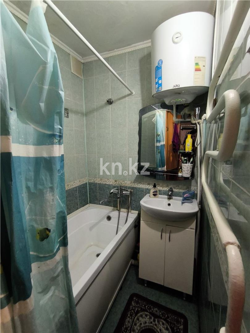 Продажа 3-комнатной квартиры, 60 м², пр. Строителей - Продажа квартир в Караганде фото 8 из 9