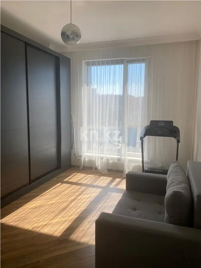 Продажа 4-комнатной квартиры, 120 м², пр. Кабанбай батыра, дом  56б - Продажа квартир в Астане фото 3 из 9