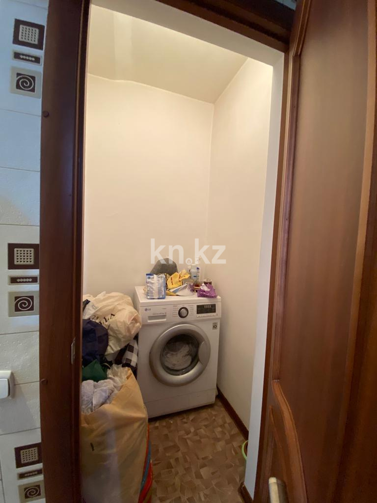 Продажа 4-комнатной квартиры, 78 м², ул. Академическая в Караганде - фото 12