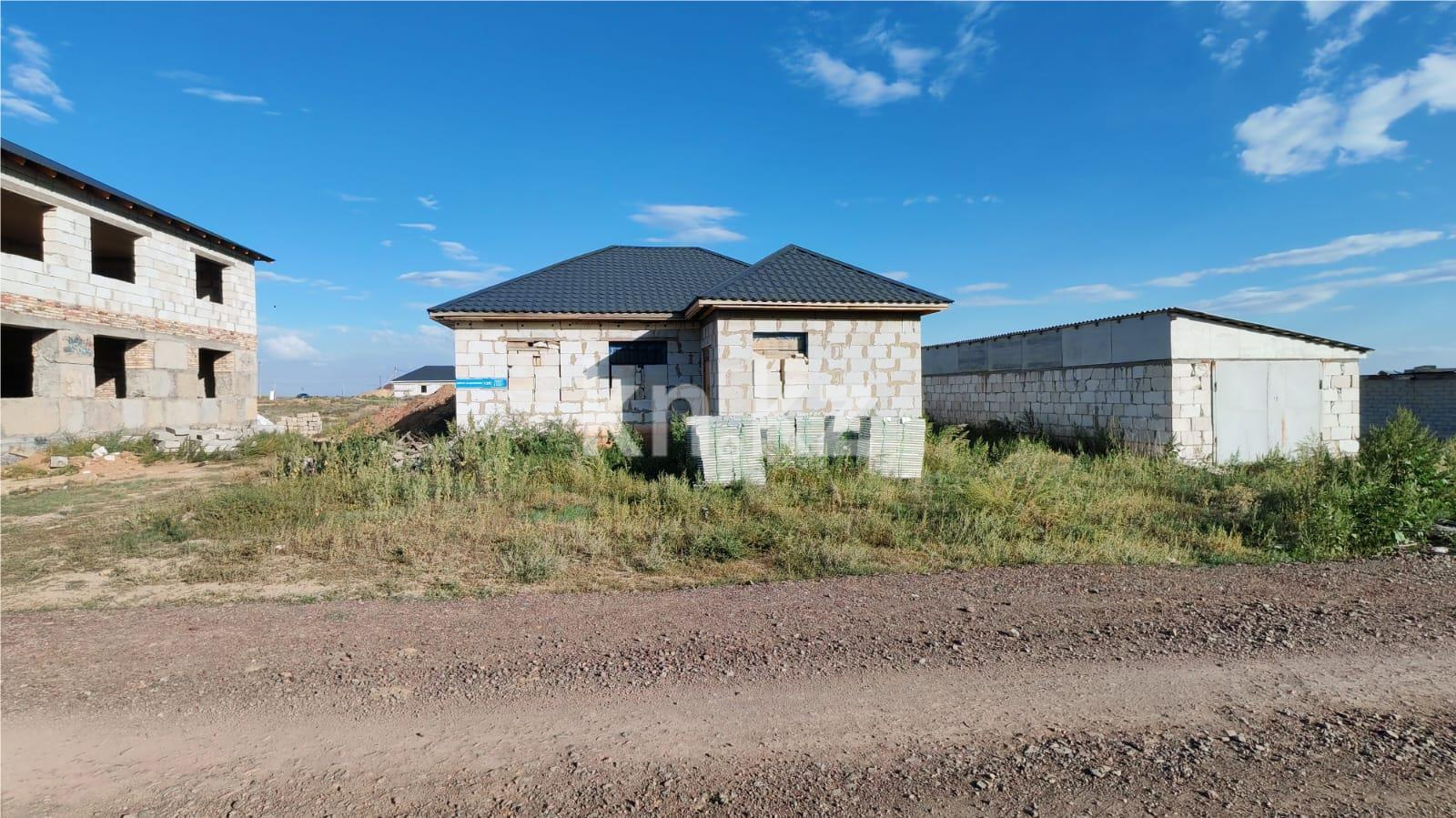 Продажа 4-комнатного дома, 120 м², ул. Жандарбековой - Продажа домов, коттеджей в Караганде фото 6 из 8