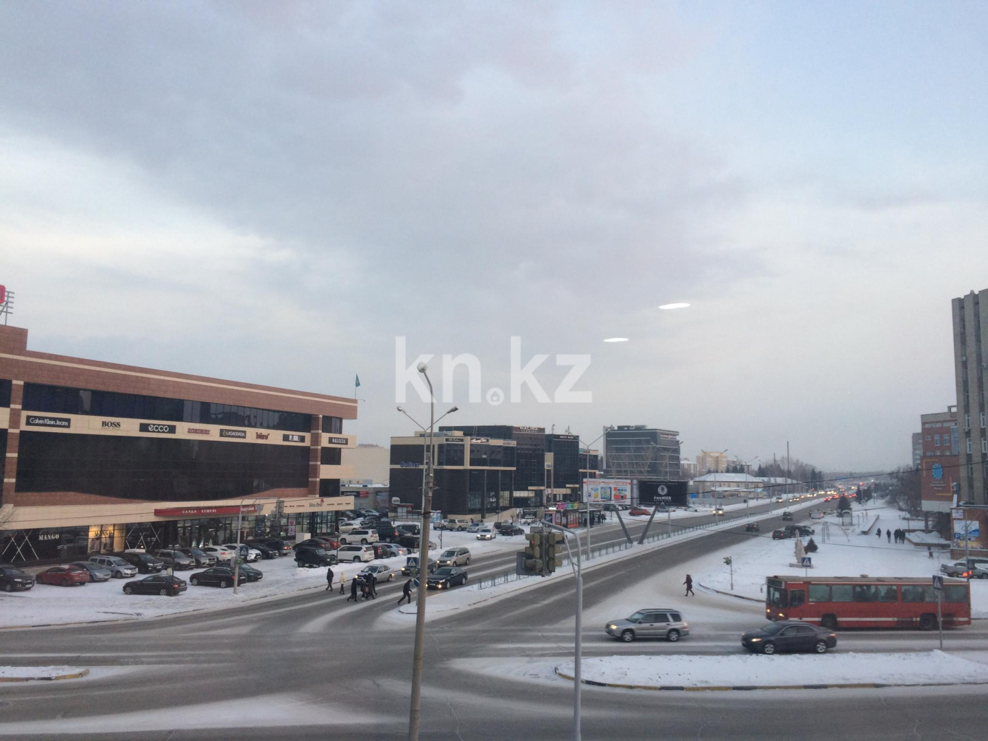 Аренда 1-комнатной квартиры посуточно, 40 м², пр. Ауэзова, дом  41 - Аренда квартир посуточно в Усть-Каменогорске фото 5 из 9