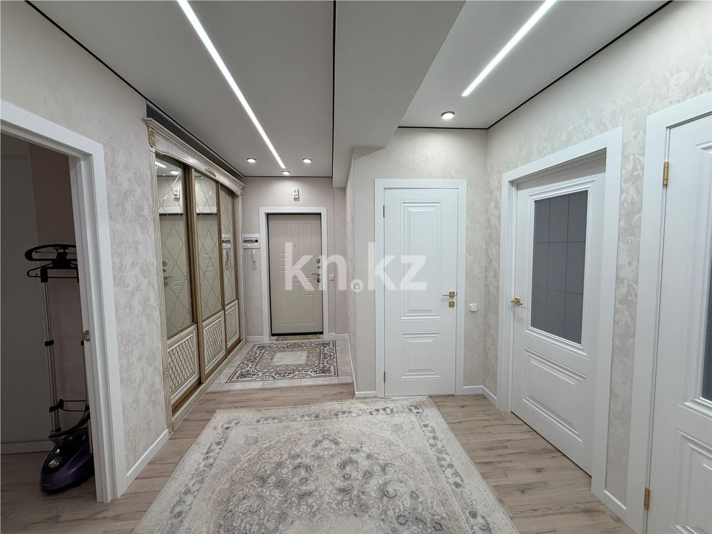 Продажа 3-комнатной квартиры, 91.5 м², ул. Мухамедханова в Астане - фото 9