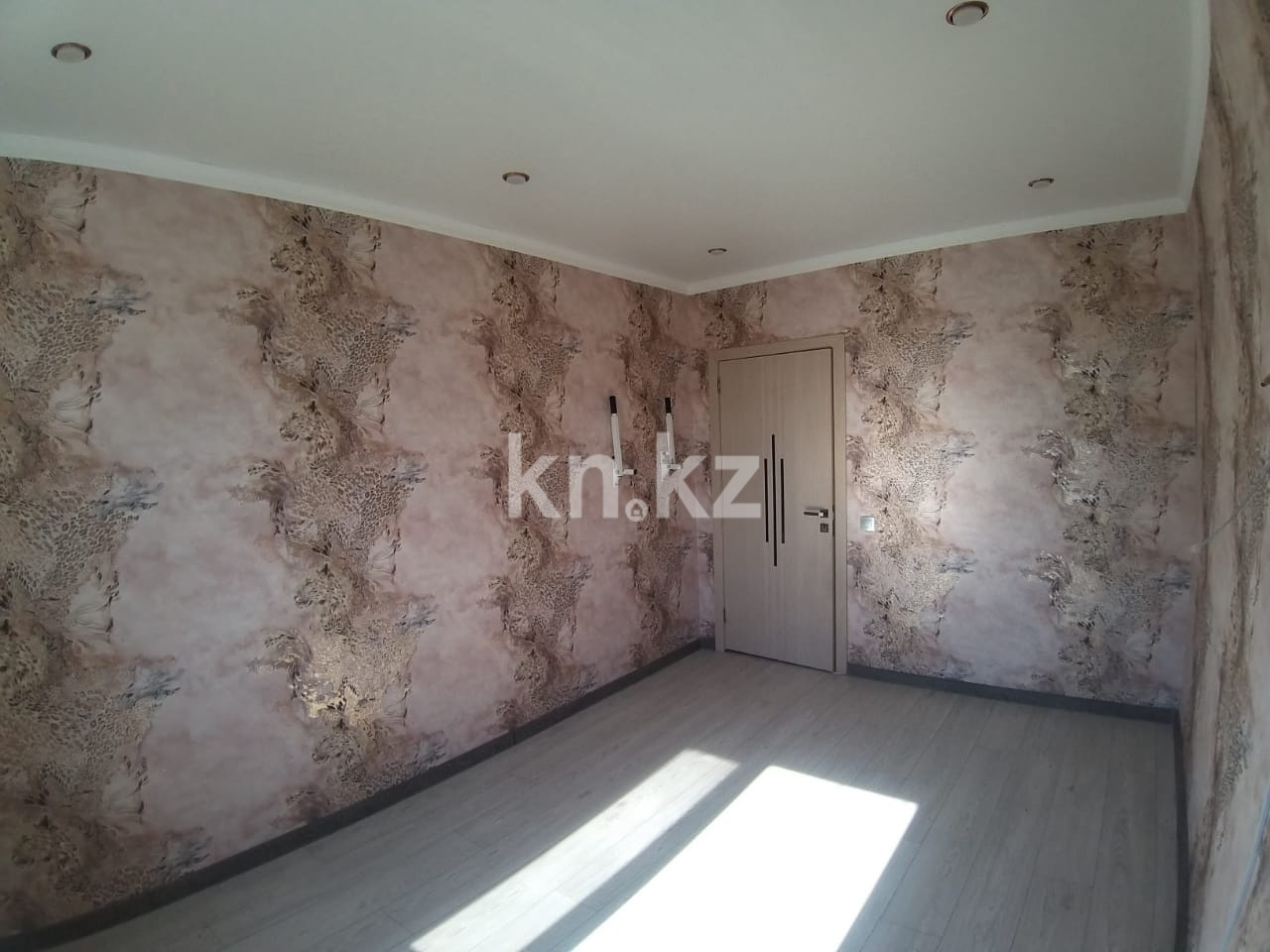 Продажа 2-комнатной квартиры, 53 м², мкр-н Восток-1 - Продажа квартир в Караганде фото 7 из 19