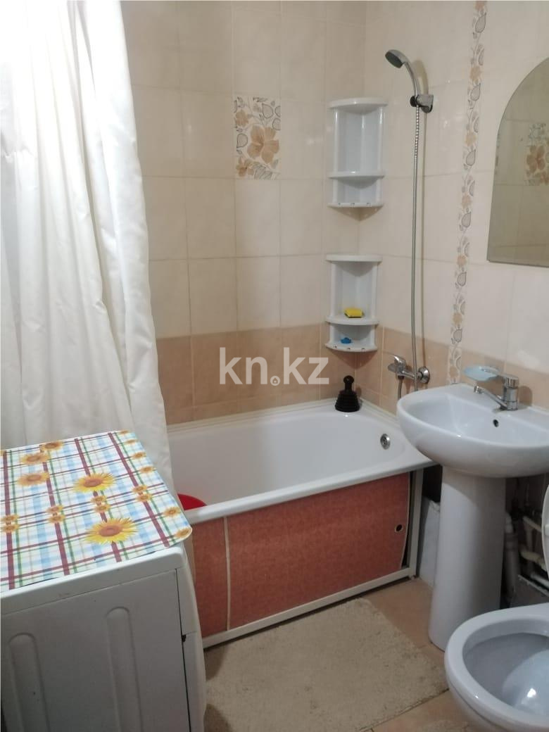 Продажа 2-комнатной квартиры, 44 м², пр. Назарбаева, дом  23 - Продажа квартир в Караганде фото 7 из 9