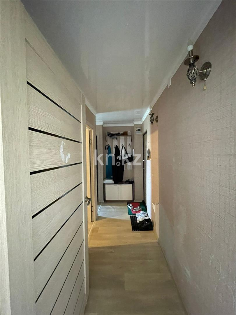 Продажа 2-комнатной квартиры, 45 м², ул. Алиханова, дом  30/2 в Караганде - фото 8