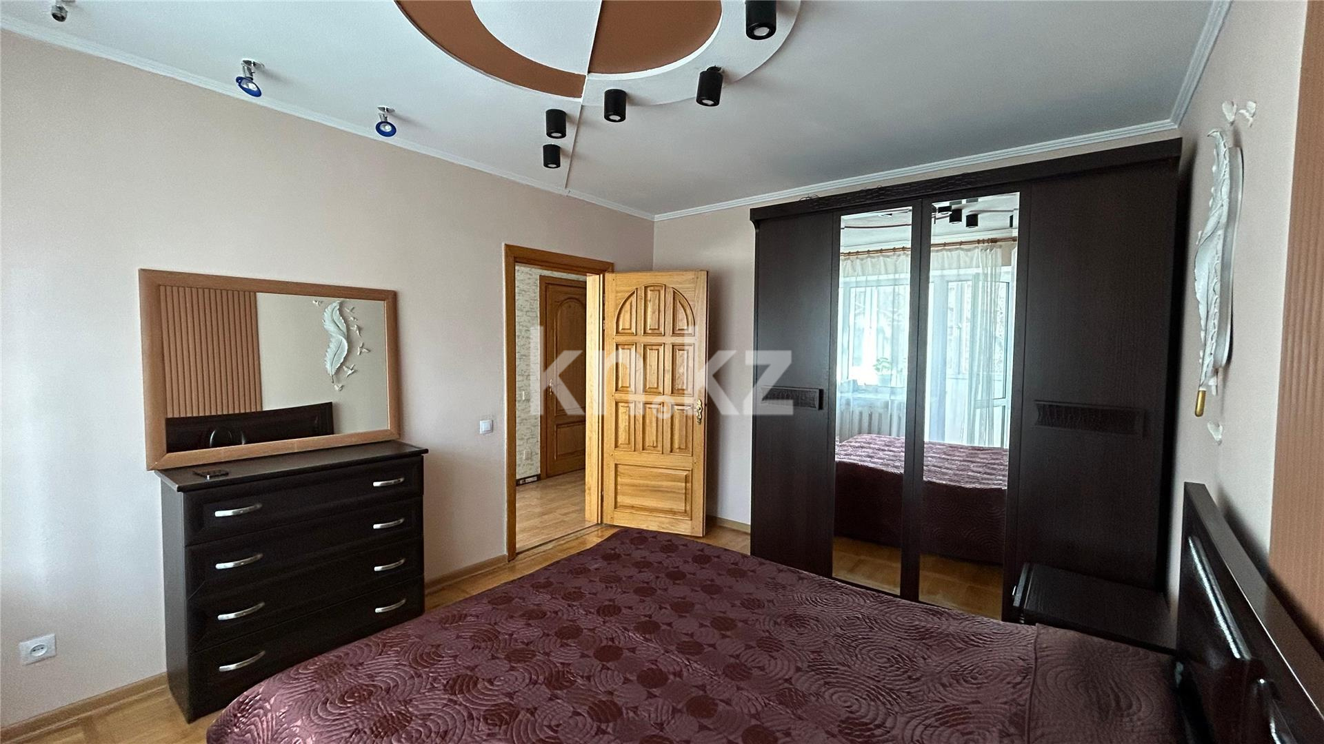 Продажа 4-комнатной квартиры, 137 м², ул. Алиханова - Продажа  четырехкомнатных квартир в Караганде фото 6 из 23