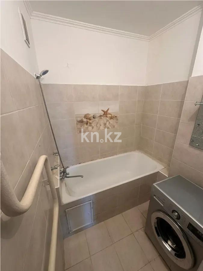 Продажа 2-комнатной квартиры, 68 м² в Алматы - фото 3