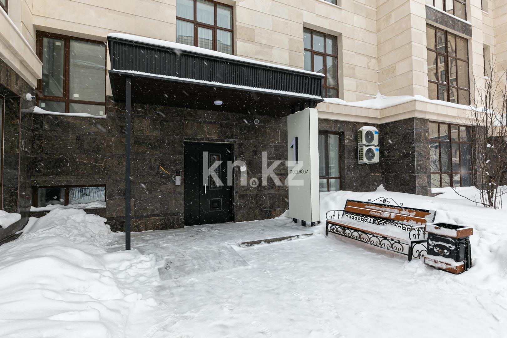 Продажа 3-комнатной квартиры, 80 м², ул. Аманжолова, дом  20 в Астане - фото 11