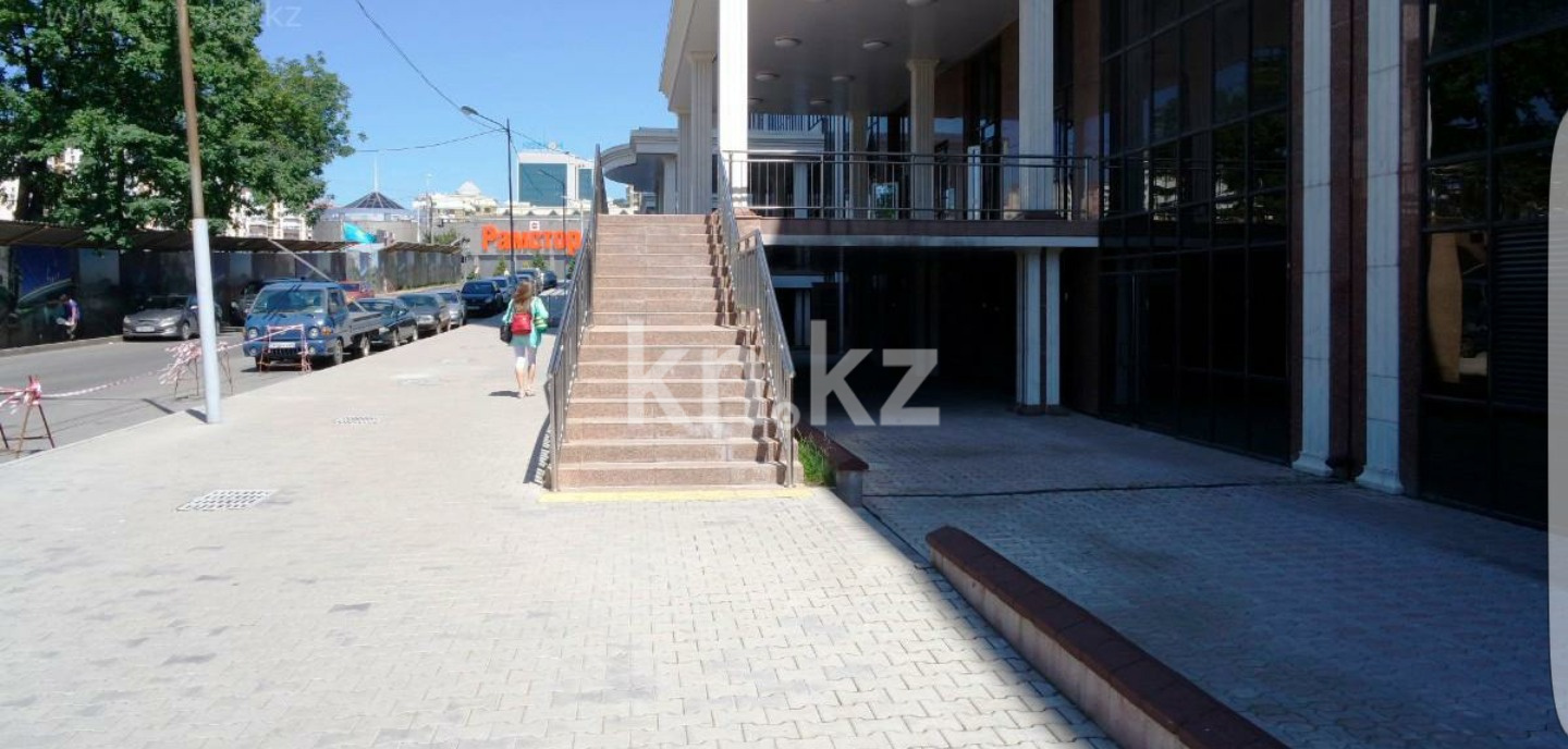 Аренда , проспект Назарбаева, дом  223 - Аренда офисных и торговых помещений в Алматы фото 3 из 13
